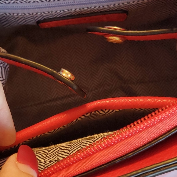 Small red backpack - Picture 5 of 6